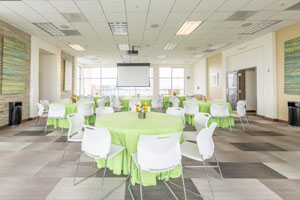 dining setup at Fifteenth Floor